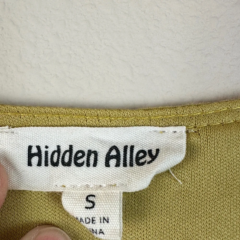 Roolee Olive Green Midi Dress - Picture 3 of 8